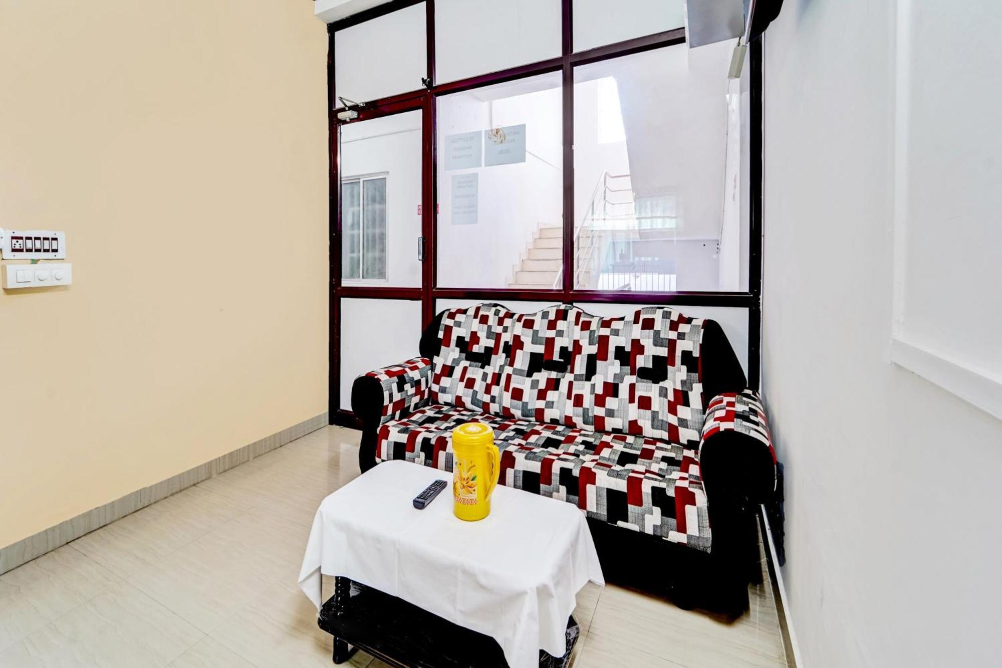 Super Hotel O Okkilipalayam Коимбатур Экстерьер фото